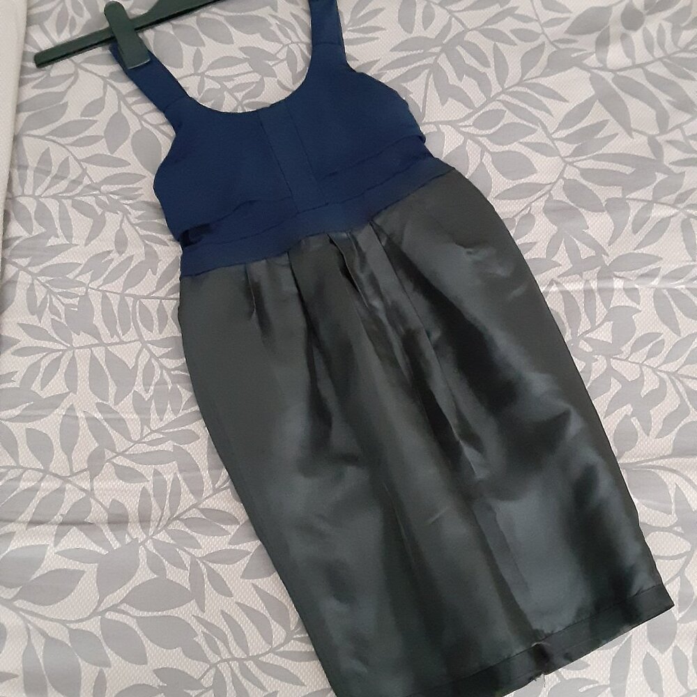 Un Deux Trois- Black& Navy Party Dress sz 10